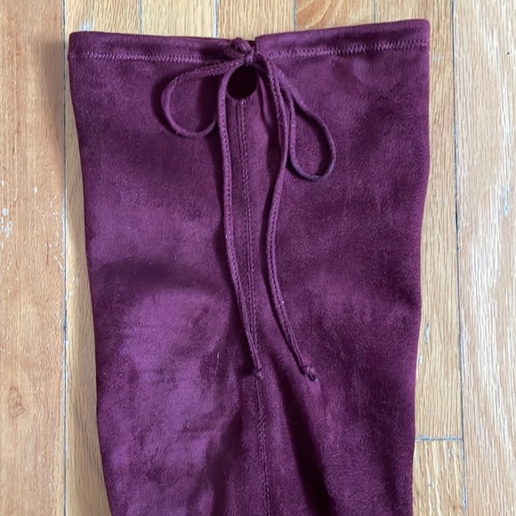 Over the knee burgundy high heel boots - Picture 8 of 10